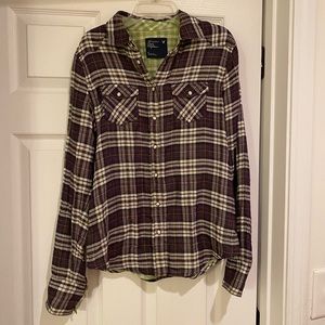 American Eagle Plaid Button-Down Shirt